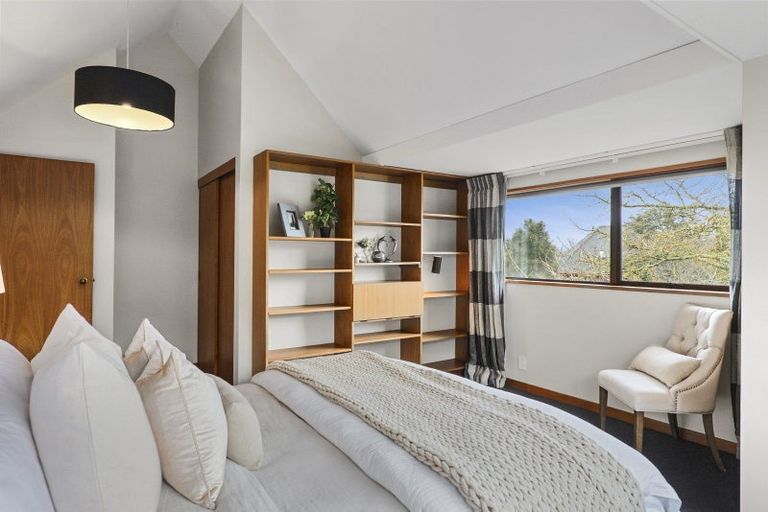 Photo of property in 19 Oakden Drive, Darfield, 7510