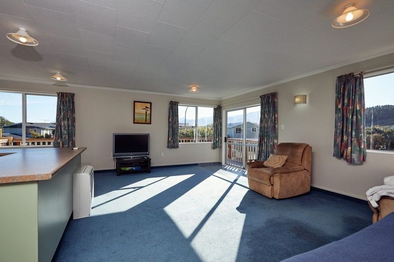 Photo of property in 10 Kotuku Road, South Bay, Kaikoura, 7300