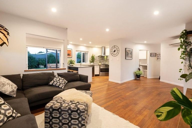 Photo of property in 5 Harris Street, Mount Maunganui, 3116