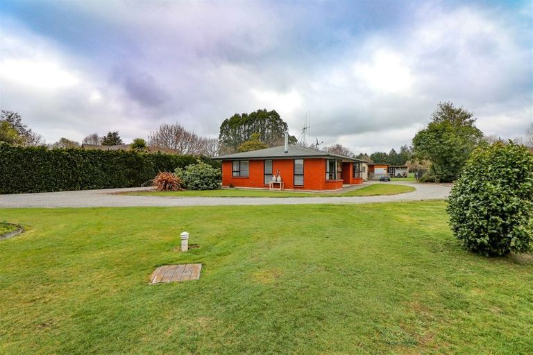 Photo of property in 115 Main North Road, Geraldine, 7930