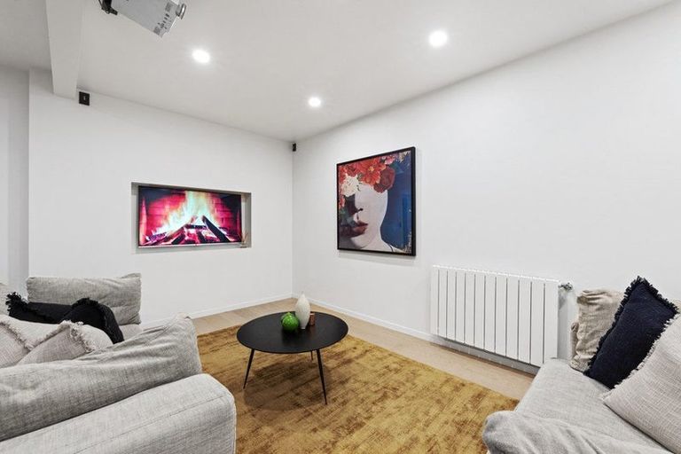 Photo of property in 175 Sandspit Road, Shelly Park, Auckland, 2014