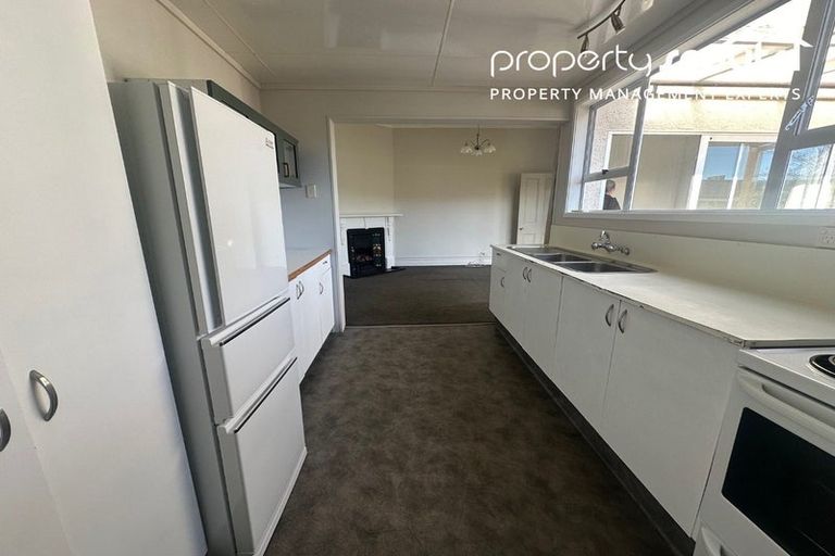 Photo of property in 52 Bathgate Street, South Dunedin, Dunedin, 9012
