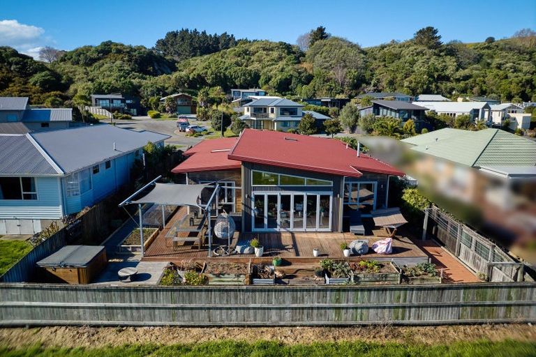 Photo of property in 51 Kotuku Road, South Bay, Kaikoura, 7300
