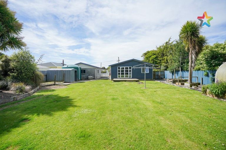 Photo of property in 30 Kilmarnock Street, Wallacetown, 9816