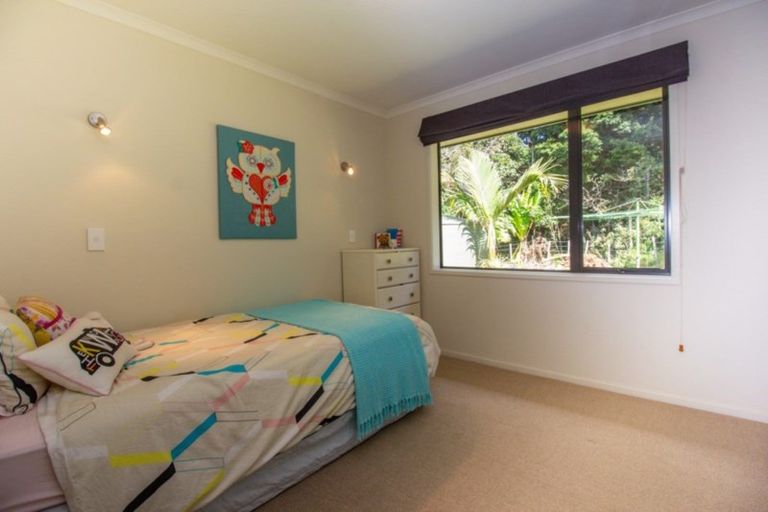 Photo of property in 18 Meadowstone Lane, Maungakaramea, Whangarei, 0178