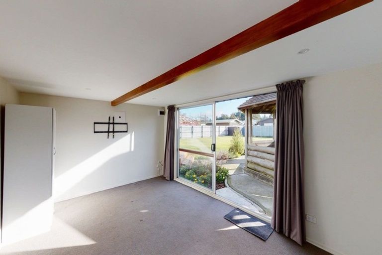 Photo of property in 154 Mcmurdo Street, Tinwald, Ashburton, 7700