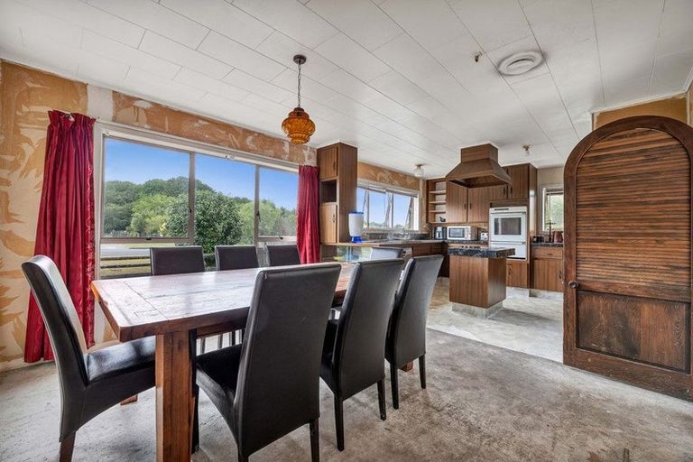 Photo of property in 19 Tybalt Street, Stratford, 4332