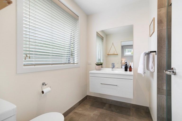 Photo of property in 37 Cheltenham Road, Lower Shotover, Queenstown, 9304