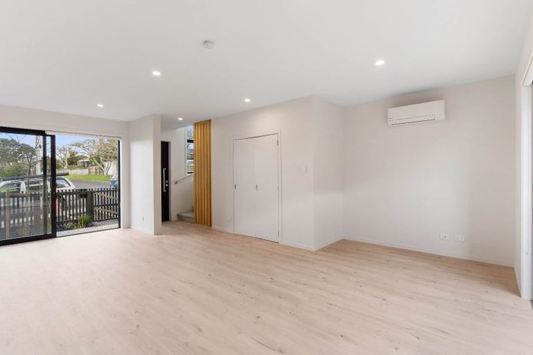 Photo of property in 1/56 Salisbury Road, Birkdale, Auckland, 0626