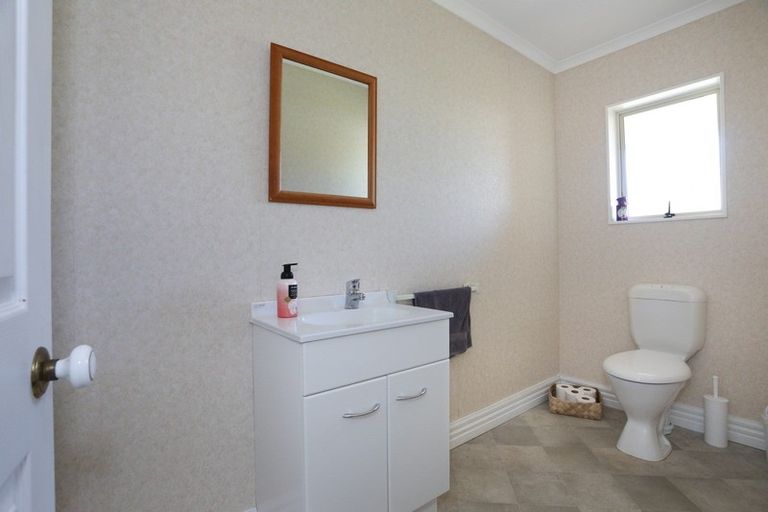 Photo of property in 5a Carthew Street, Feilding, 4702