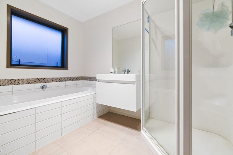 Photo of property in 129 Wentworth Drive, Rototuna North, Hamilton, 3210