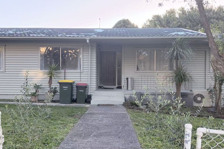 Photo of property in 2 Cosy Place, Howick, Auckland, 2014