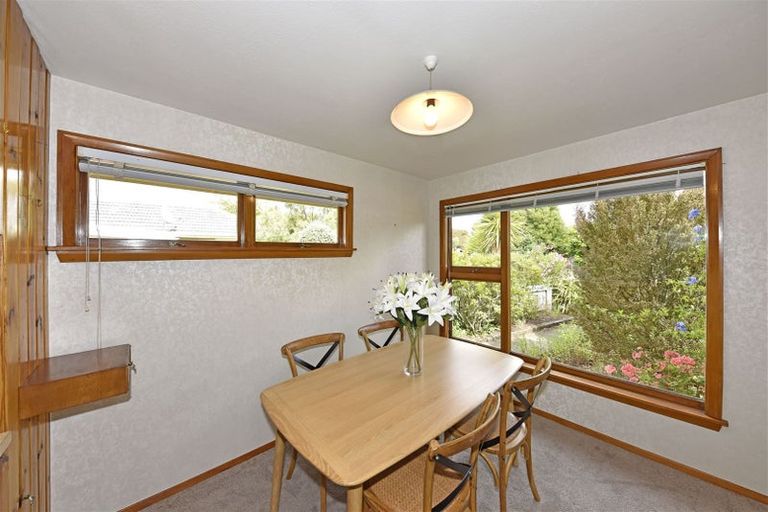 Photo of property in 1 Appleby Crescent, Burnside, Christchurch, 8053