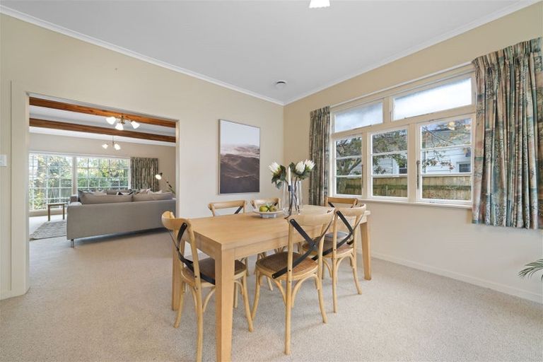 Photo of property in 296 College Street, West End, Palmerston North, 4410