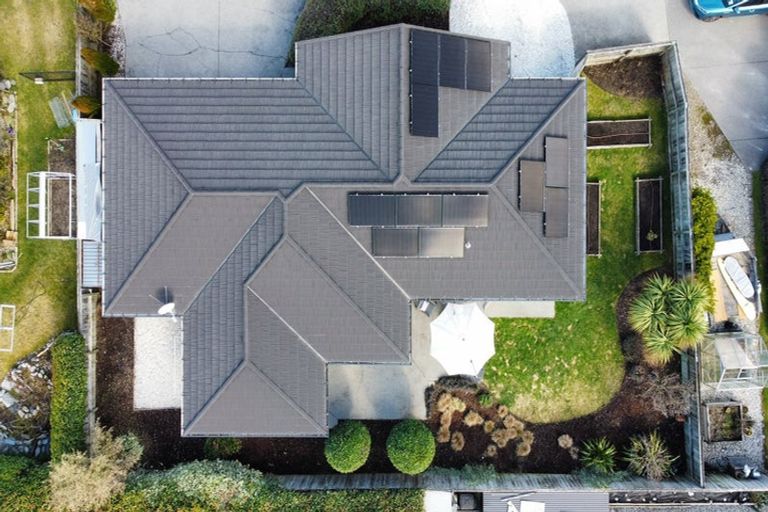 Photo of property in 6 Alluvial Court, Arthurs Point, Queenstown, 9371