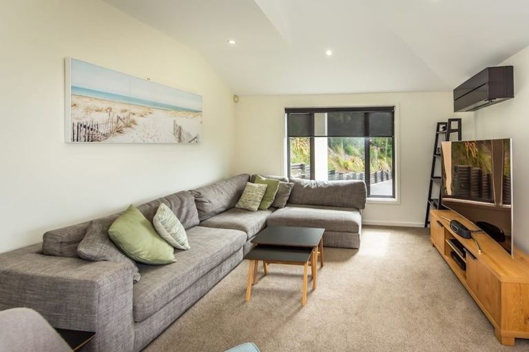 Photo of property in 14 Red Rock Lane, Moncks Bay, Christchurch, 8081