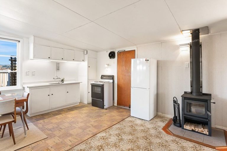 Photo of property in 36 Gawler Street, Te Horo Beach, Otaki, 5581