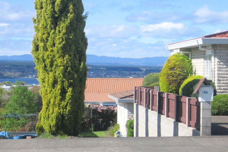 Photo of property in 2/9 Kaiuru Street, Nukuhau, Taupo, 3330