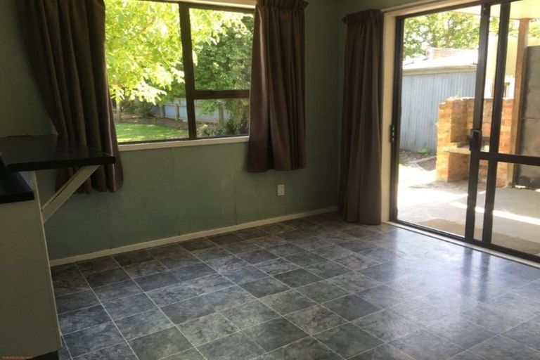 Photo of property in 1 Augustine Street, Waimate, 7924