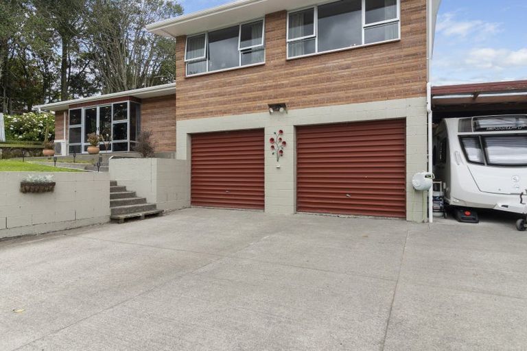 Photo of property in 24 Mills Street, Eltham, 4322