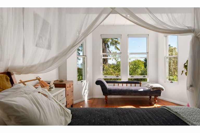 Photo of property in 150 Thames Coast Sh25 Road, Whakatete Bay, Thames, 3575