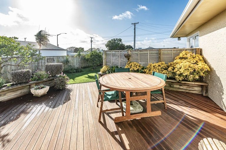 Photo of property in 63 Totara Street, Tawhero, Whanganui, 4501