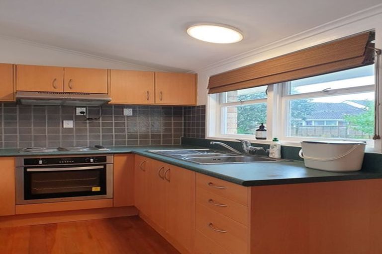 Photo of property in 2/14a Puriri Street, Takapuna, Auckland, 0622