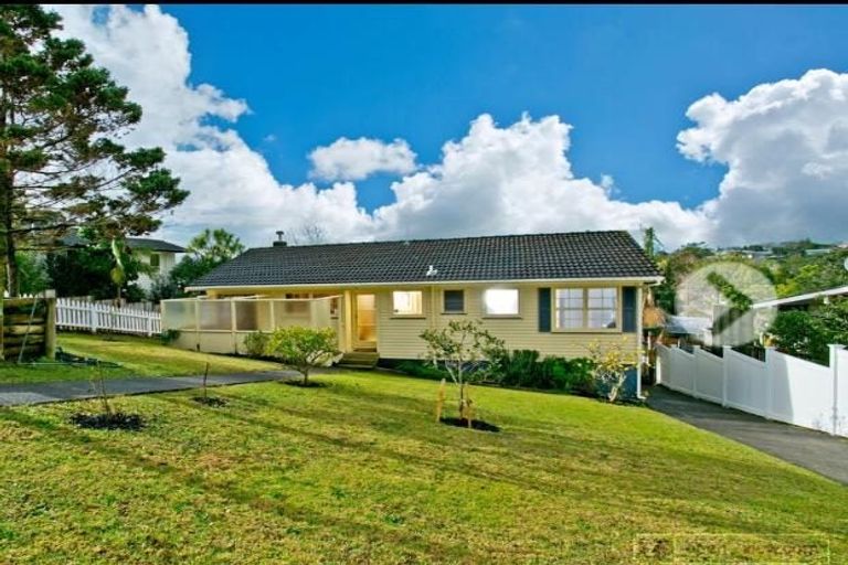 Photo of property in 10 Dunraven Place, Torbay, Auckland, 0630
