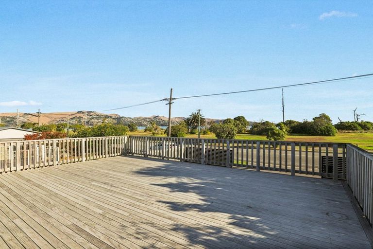 Photo of property in 387 Estuary Road, South New Brighton, Christchurch, 8062