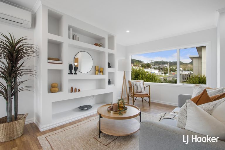 Photo of property in 8 Scarborough Road, Waihi Beach, 3611