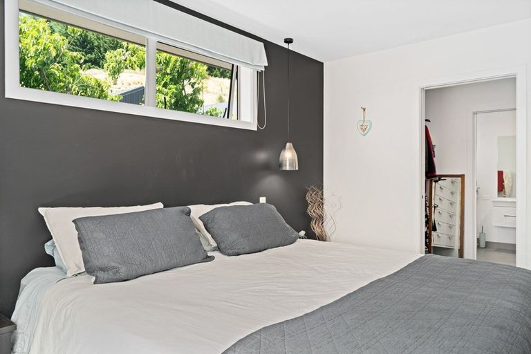Photo of property in 74 Myles Way, Lower Shotover, Queenstown, 9304