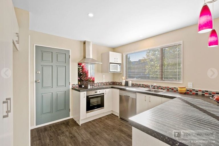 Photo of property in 6/31 Brockworth Place, Riccarton, Christchurch, 8011