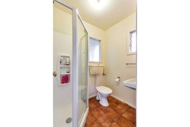 Photo of property in 16 Edinburgh Street, Tuakau, 2121