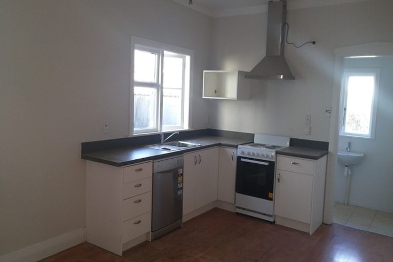 Photo of property in 34 Byron Street, Miramar, Wellington, 6022