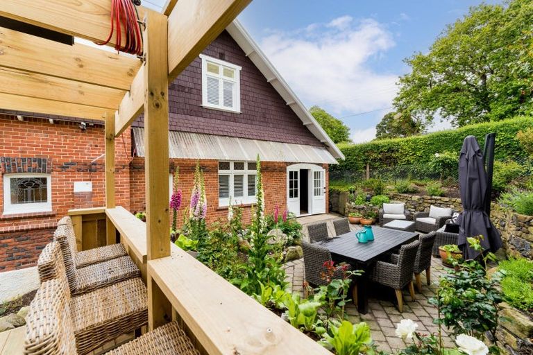 Photo of property in 21 Moana Crescent, Musselburgh, Dunedin, 9013