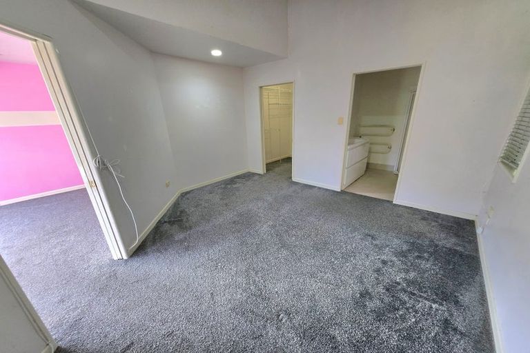 Photo of property in 332e Redoubt Road, Totara Park, Auckland, 2019