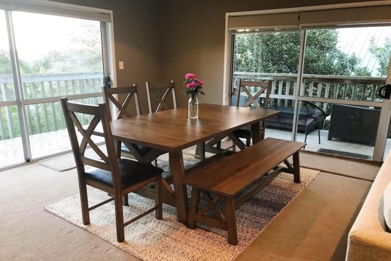 Photo of property in 1/38 Carlisle Road, Browns Bay, Auckland, 0630