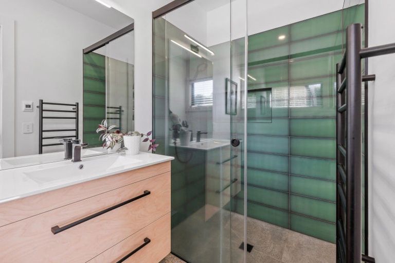 Photo of property in 11 Bodes Lane, Kinloch, Taupo, 3377