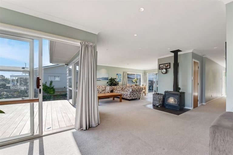 Photo of property in 148 Lord Rutherford Road South, Brightwater, 7022