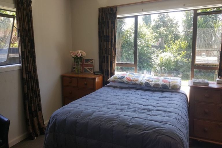 Photo of property in 86 Winters Road, Redwood, Christchurch, 8051