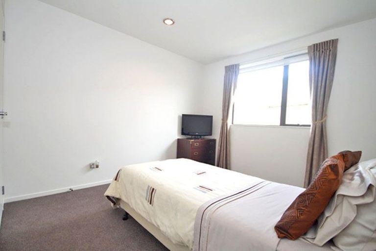 Photo of property in 10 Te Ironui Place, Huntington, Hamilton, 3210