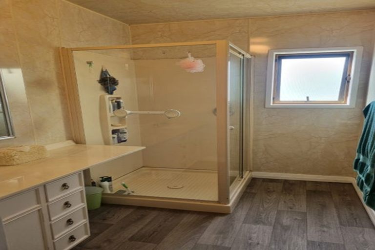 Photo of property in 61 Tinico Road, Kaka Point, Balclutha, 9271