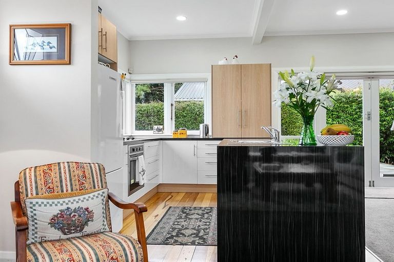 Photo of property in 33 Weld Street, Cambridge, 3434