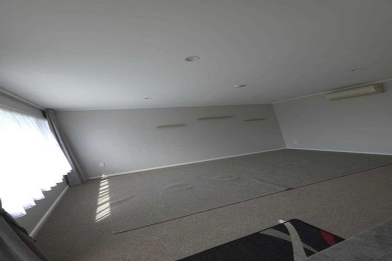Photo of property in 1/9 Curletts Road, Sockburn, Christchurch, 8042