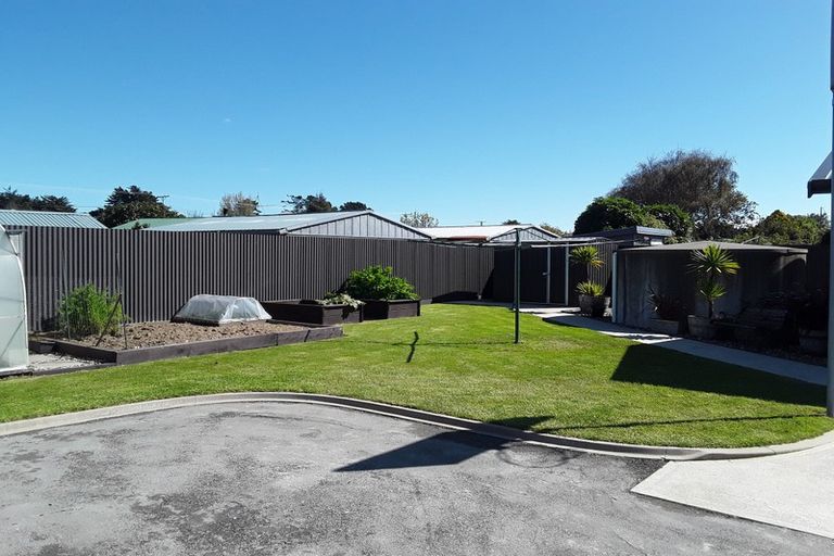 Photo of property in 46 Aloway Street, Wallacetown, 9816