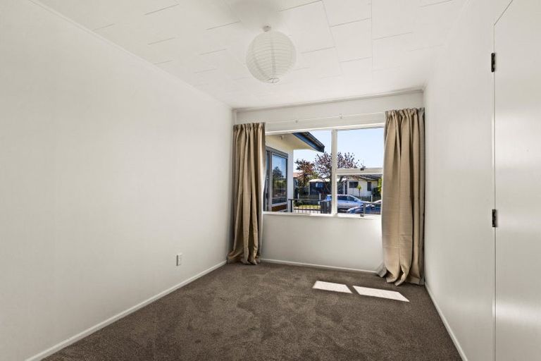 Photo of property in 17 Lander Street, Flaxmere, Hastings, 4120