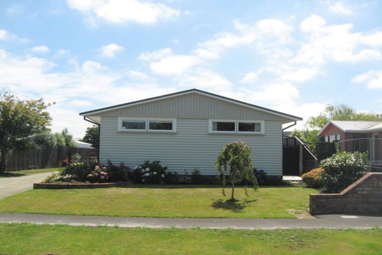 Photo of property in 25 Rollesby Street, Hoon Hay, Christchurch, 8025