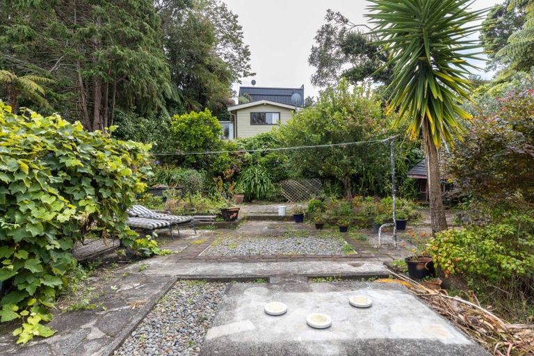 Photo of property in 109 Poplar Grove, Whalers Gate, New Plymouth, 4310