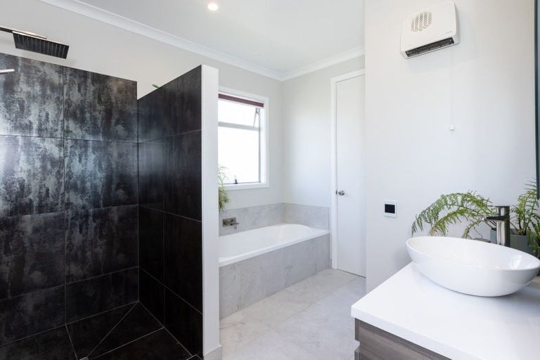 Photo of property in 34 Peddie Street, Taradale, Napier, 4112