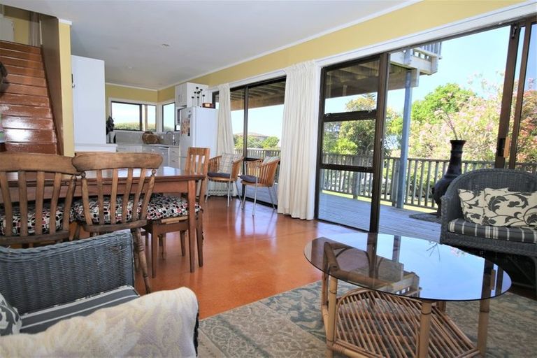 Photo of property in 23 Kon Tiki Road, Whiritoa, Whangamata, 3691